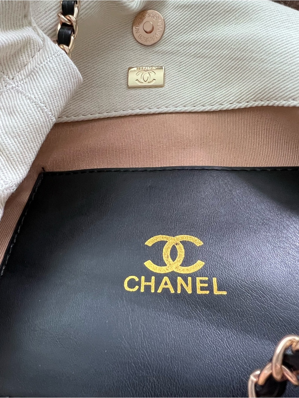 Chanel Tote Bag – VIP Beauty Gift | New Never Used - Picture 14 of 17